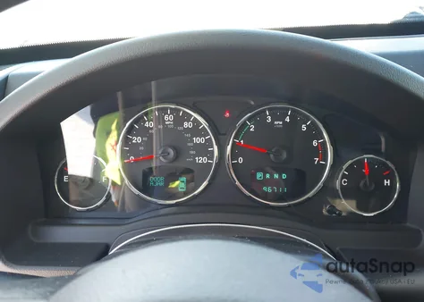 2012 Jeep Liberty Limited Jet Edition z USA, uszkodzony, nr VIN 1C4PJMFK0CW140823